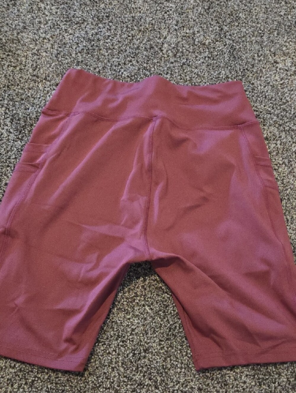 SHEIN Dusty Rose High-Waist Bike Shorts with Side Pockets - Picture 3 of 4